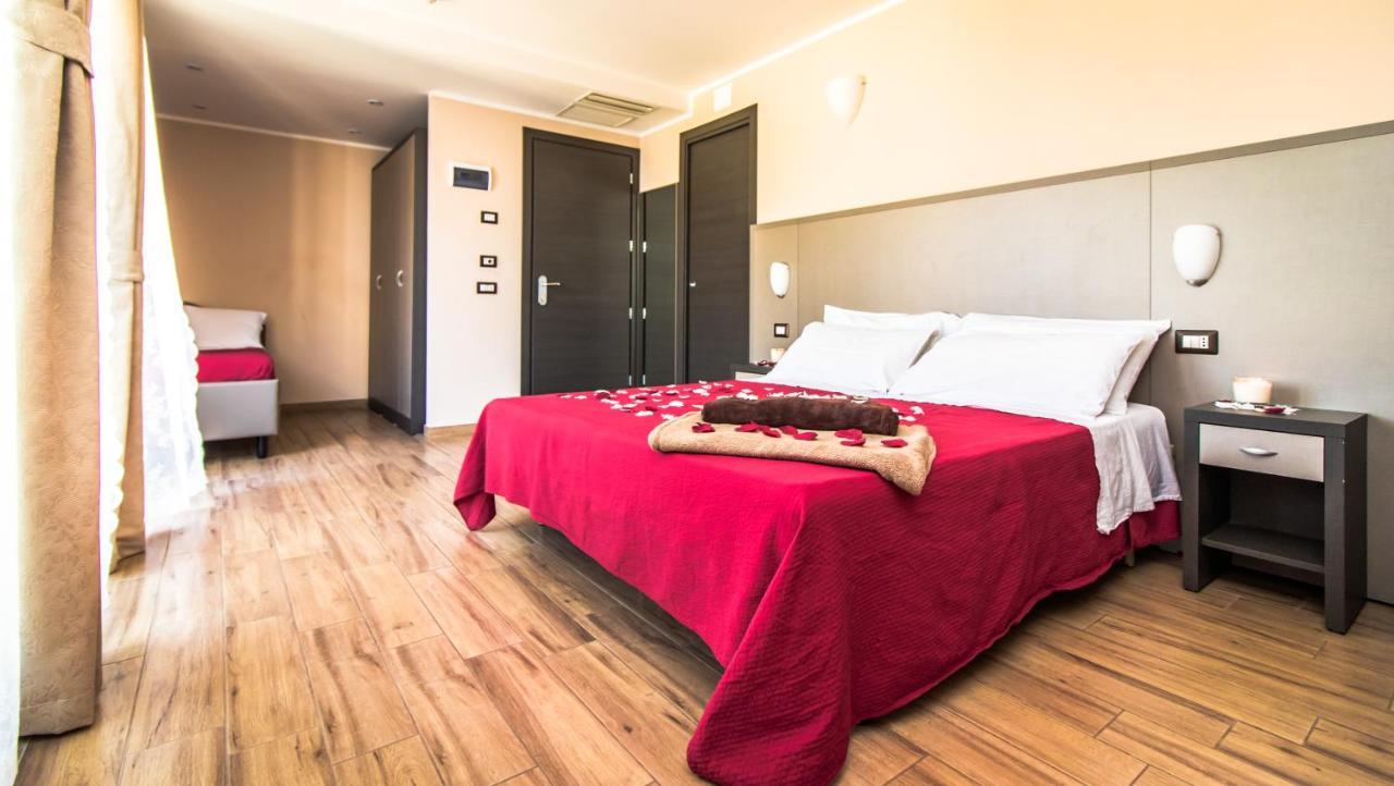 Hotel London Cattolica Exterior photo